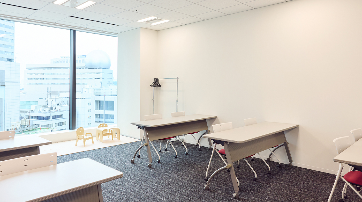 セミナーが開かれる会議室